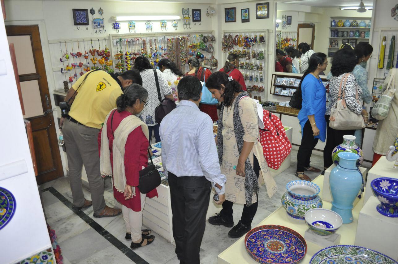 blue pottery shopping