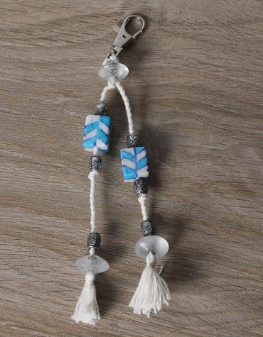 JAIPUR BLUE POTTERY HANDMADE BEAD BAG CHARM IN WHITE/TURQ. WITH COTTON THREAD WORK