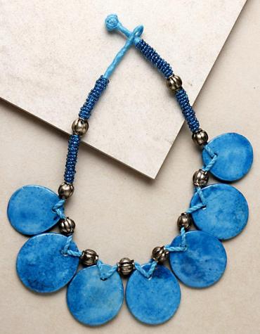 7 BUTTON NECKLACE TURQUOISE