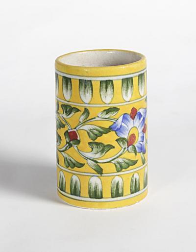 Floral Motif On Yellow Base Designed Bathroom Set (5 pieces)